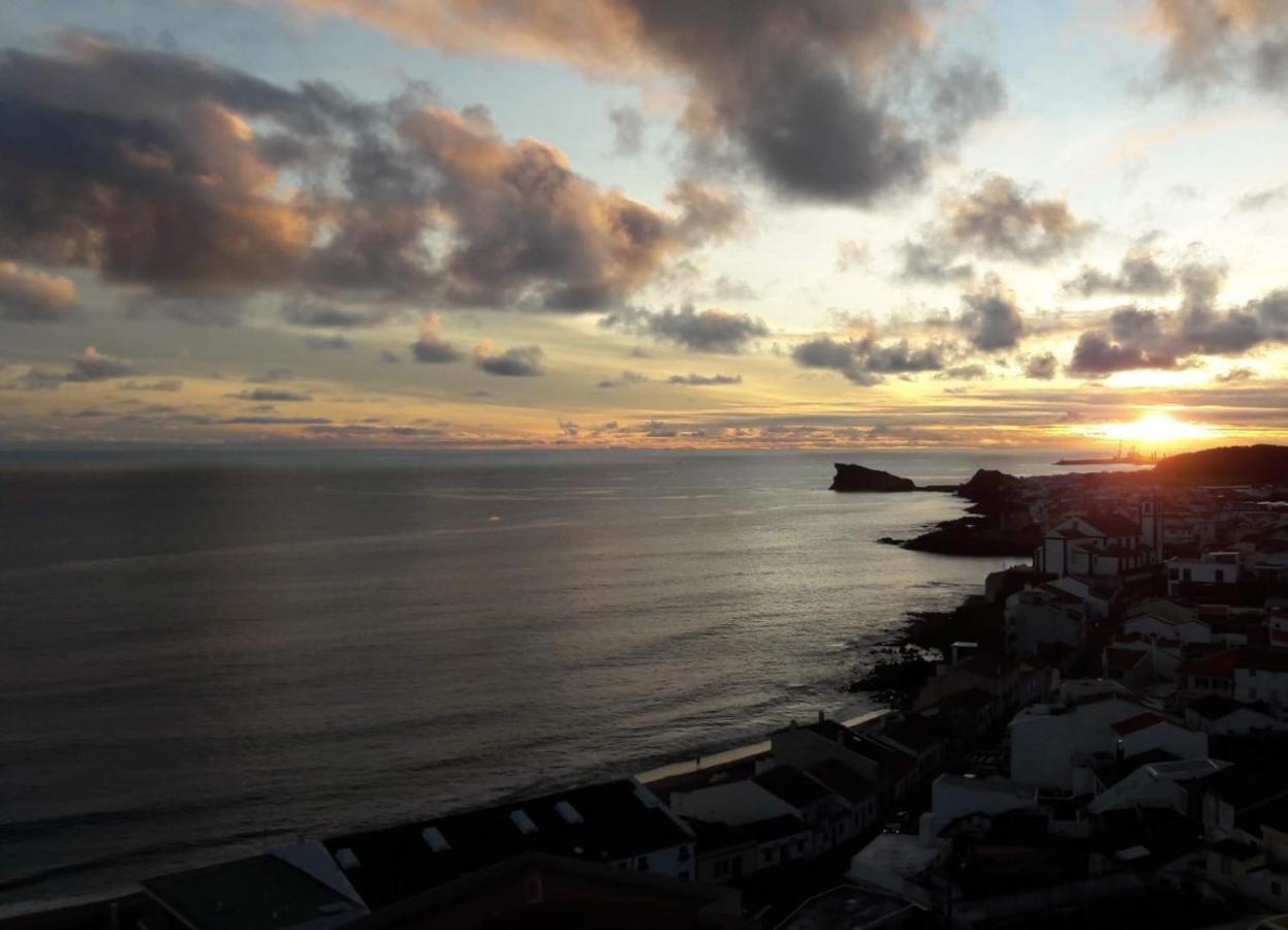Lila Ocean View Apartment Ponta Delgada Extérieur photo